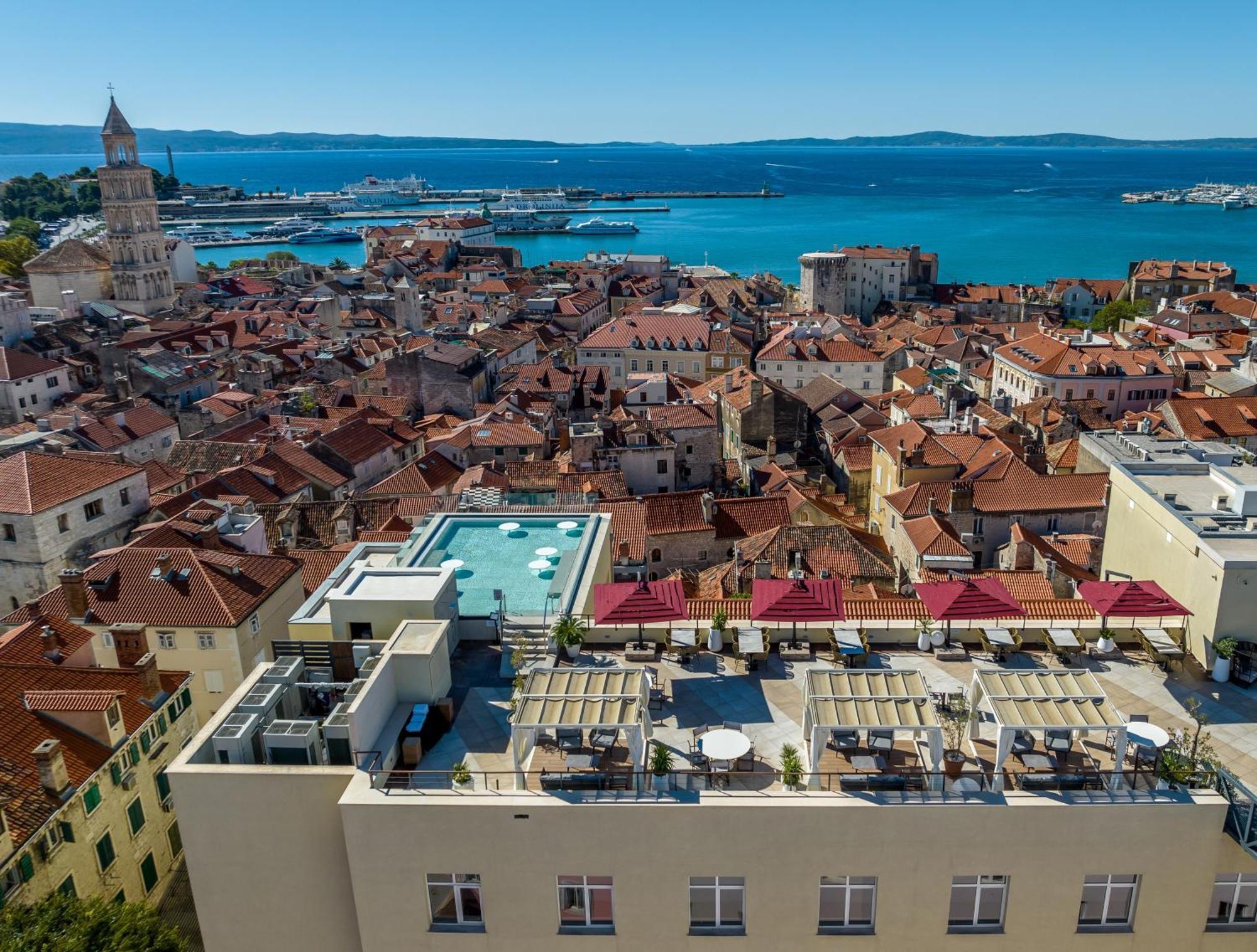 Cornaro Hotel Split Exterior photo